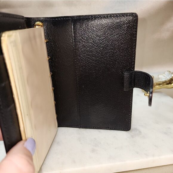 Authentic Louis Vuitton Epi Red Agenda - NEW- w/ Dust Bag/Retail Bag & Inserts - Picture 16 of 17